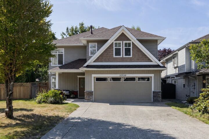 Property Photo:  32998 Boothby Avenue  BC V2V 7R6 