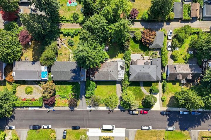 Property Photo: 1033 Clements Avenue BC V7R 2L3