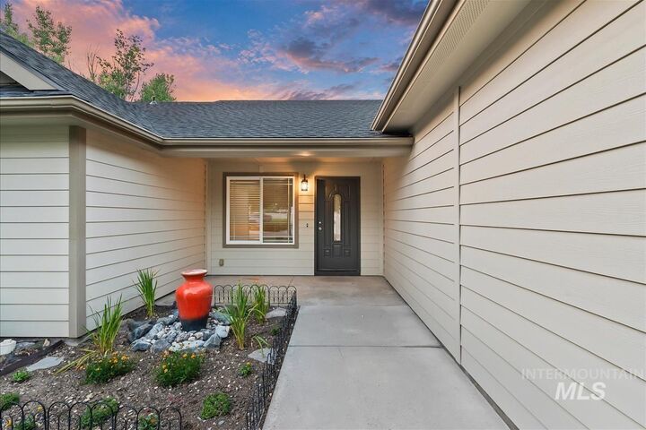 Property Photo: 4520 E Concord Way ID 83686