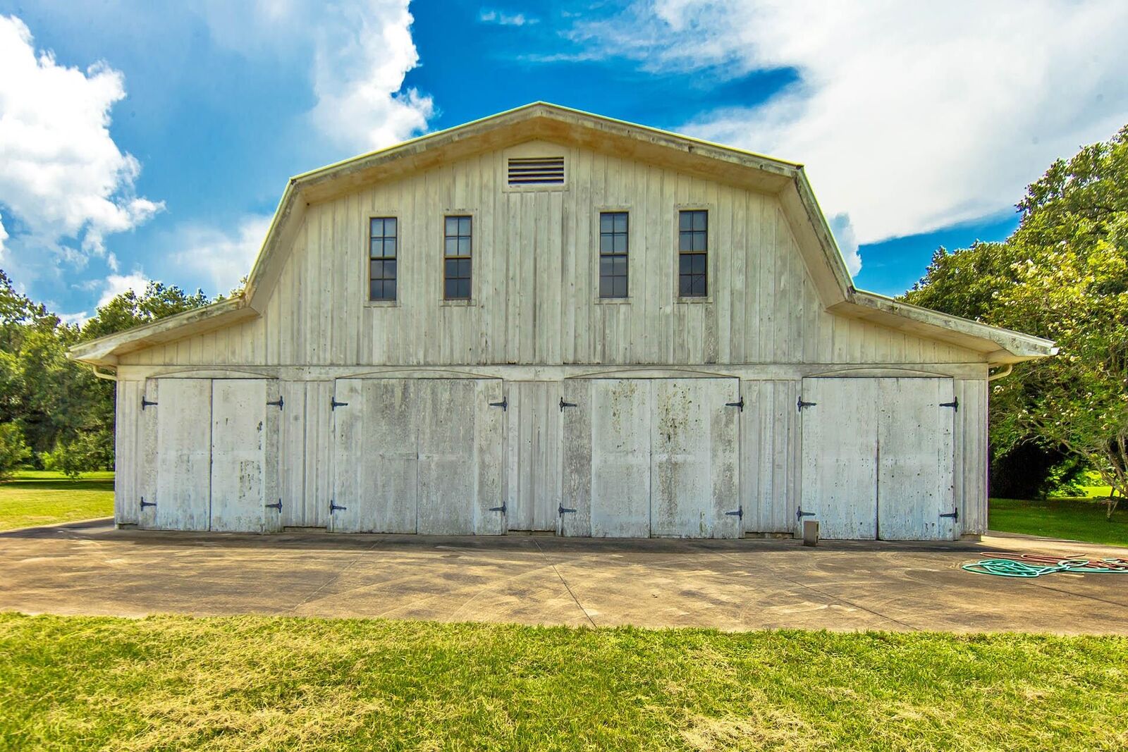 Property Photo: 340 Hodson Lane LA 70394