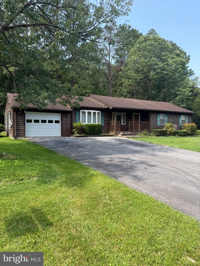 Property Photo: 110 Layside Drive VA 22602