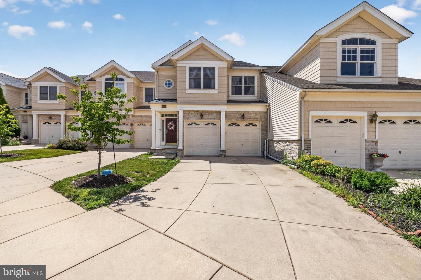 Property Photo:  8702 Timber Oak Lane  MD 20723 