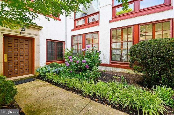 Property Photo: 230 Stony Run Lane 4A MD 21210