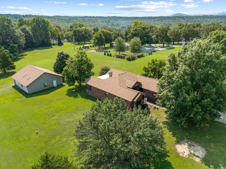 Property Photo: 122 Independence Drive AR 72653