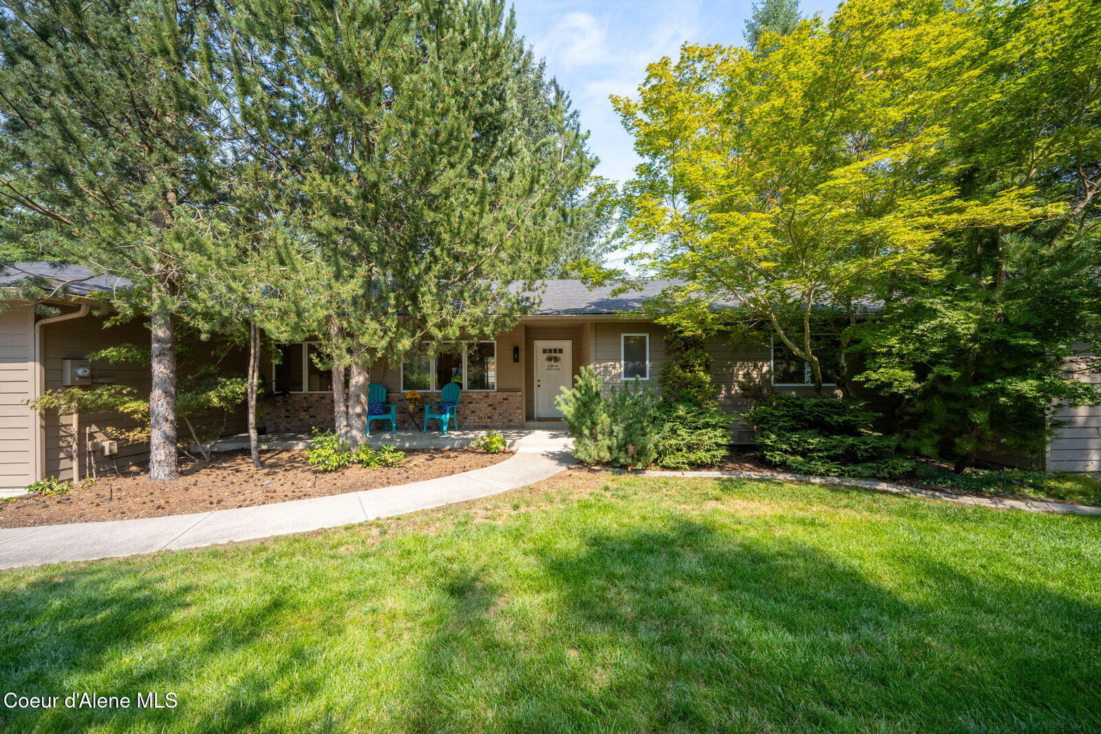 Property Photo:  9880 N Circle Dr  ID 83835 