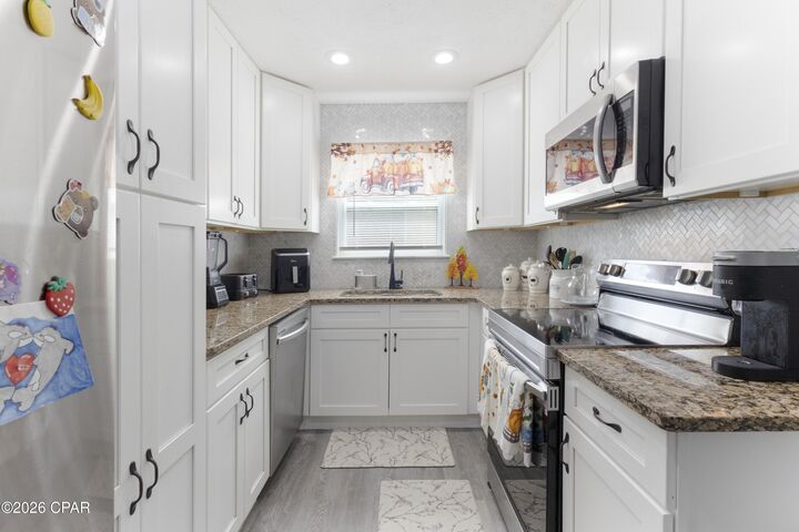 Property Photo:  510 E 26th Street  FL 32444 