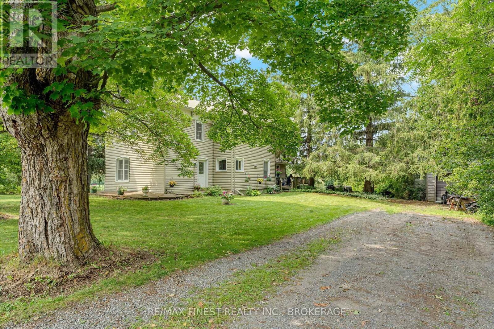 Property Photo:  1011 Lennox And Addington County Rd 5  ON K7R 3L2 