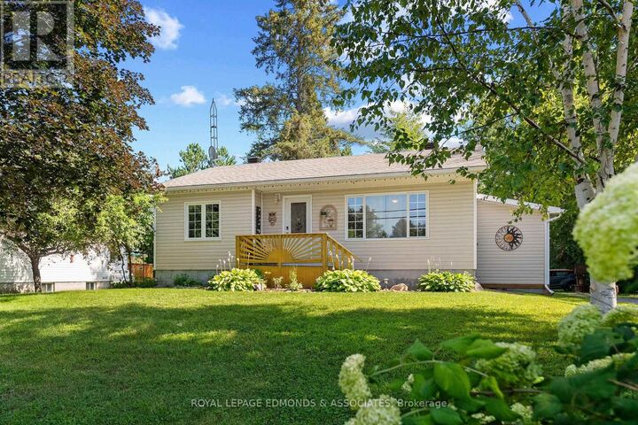 Round Lake Road — photo 1