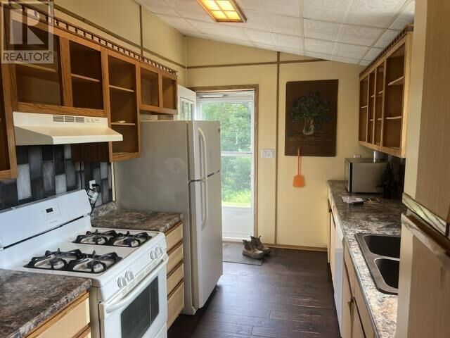 Property Photo: 575 Granary Lake Rd ON P0R 1B0