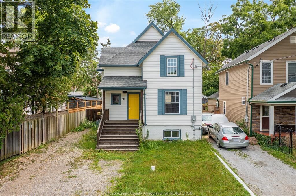 Property Photo:  31 Adelaide Street N.  ON N7M 4K2 