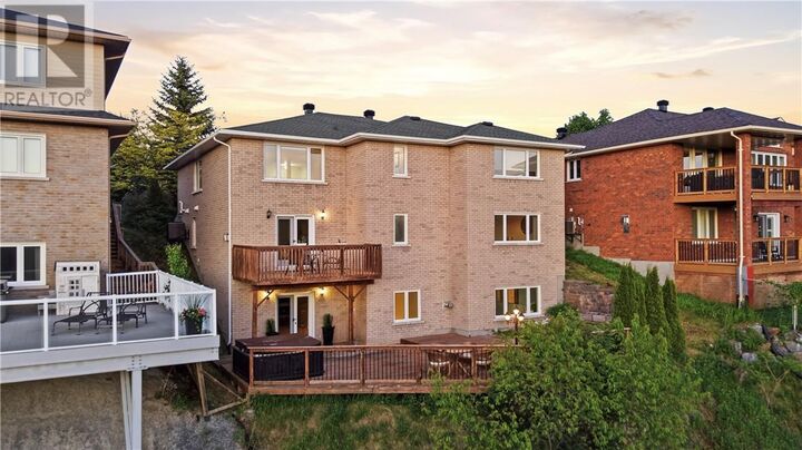 Property Photo: 790 Arnold Street ON P3E 6H2