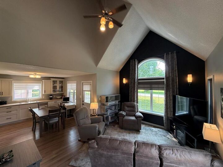 Property Photo: 785 Bowles Street MB R0K 0L0