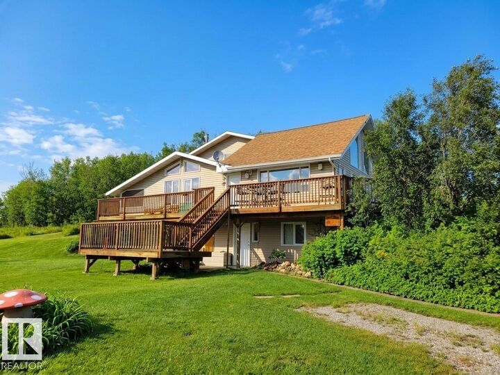 Property Photo:  56019 Rge Road 13  AB T0E 1V0 