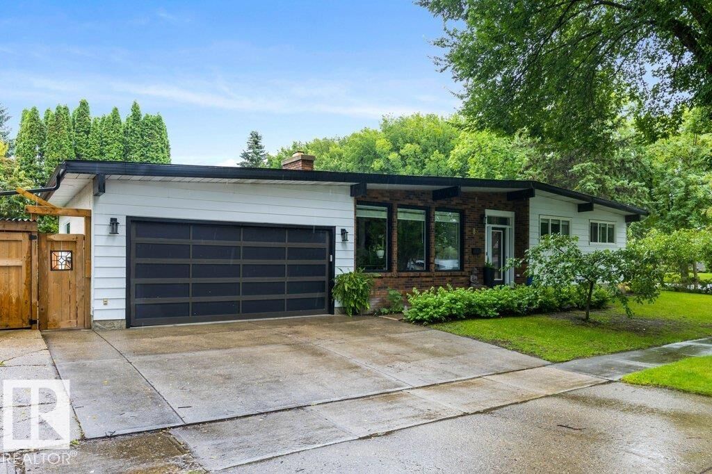 Property Photo: 84 Fleetwood Crescent AB T8N 1R5