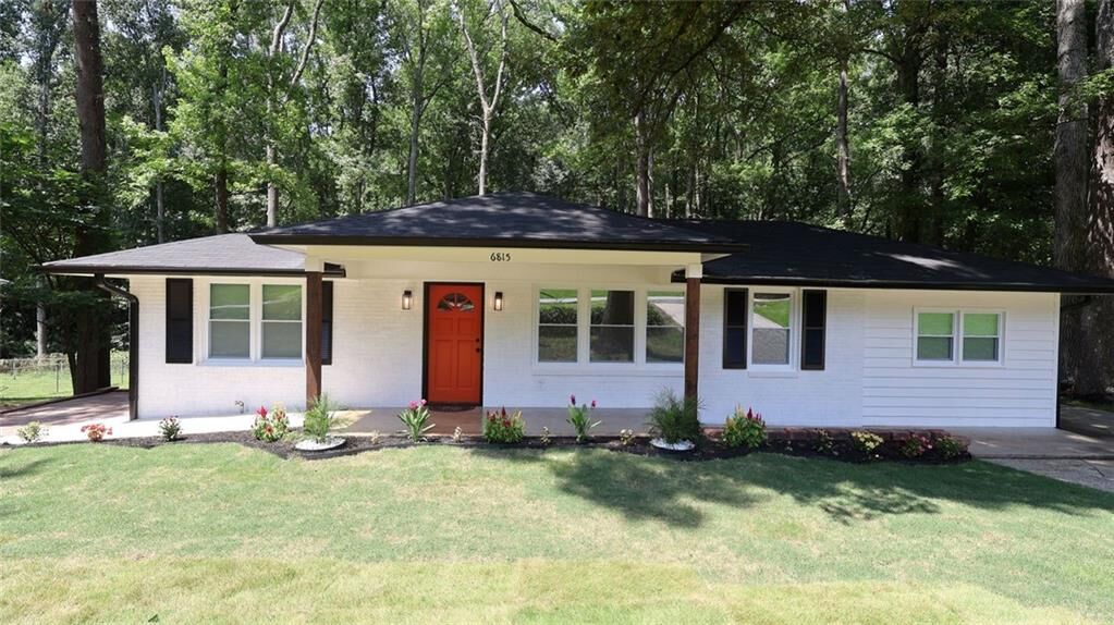 Property Photo:  6815 Florence Drive  GA 30122 