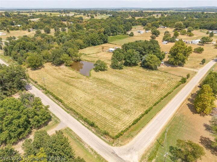 Property Photo:  15914 Travis Lane  OK 74959 