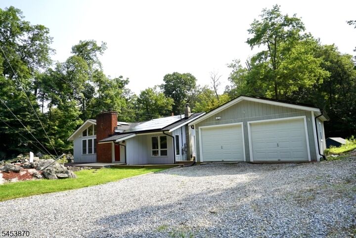 Property Photo: 5 Woodlawn Dr NJ 07821