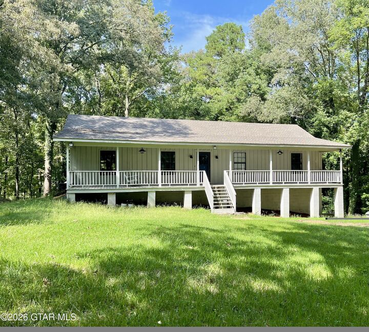 Property Photo: 601 San Marcos Drive MS 39759