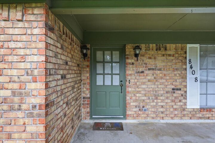 Property Photo:  8408 Friar Tuck Drive  TX 77632 