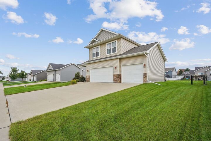 Property Photo: 1255 Partridge Lane IA 50701