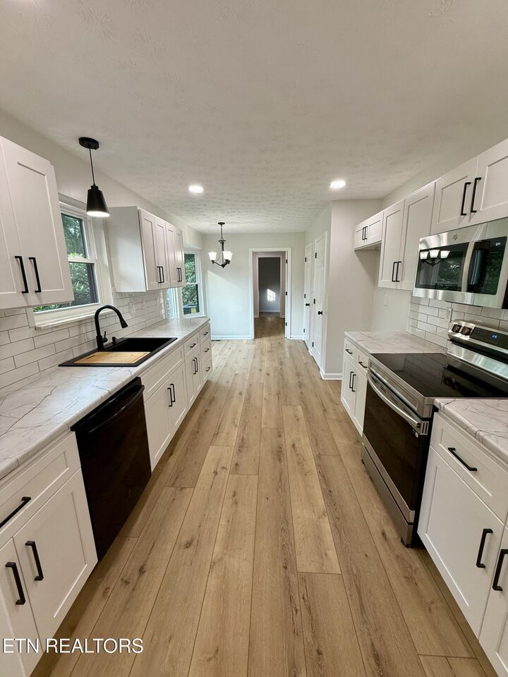 Property Photo:  7314 Homestead Drive  TN 37918 