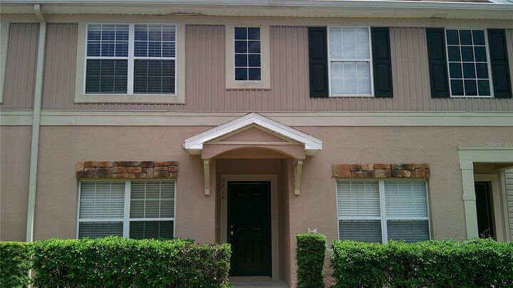 Property Photo:  5718 Fishhawk Ridge Drive  FL 33547 