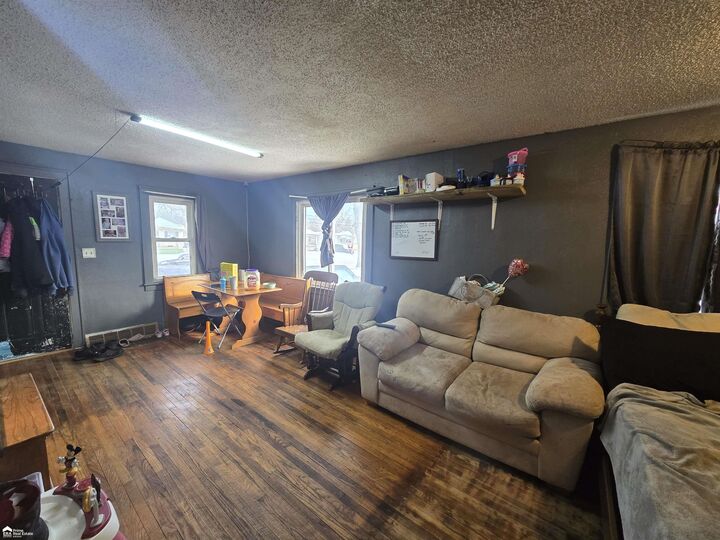 Property Photo: 855 Victoria Avenue MI 48507