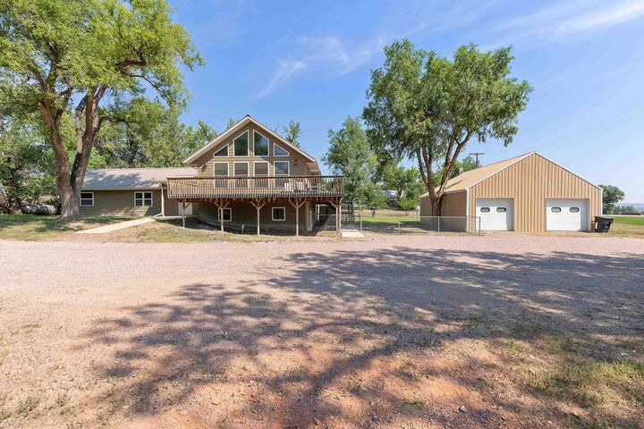 Property Photo: 1003 3rd Avenue SD 57735