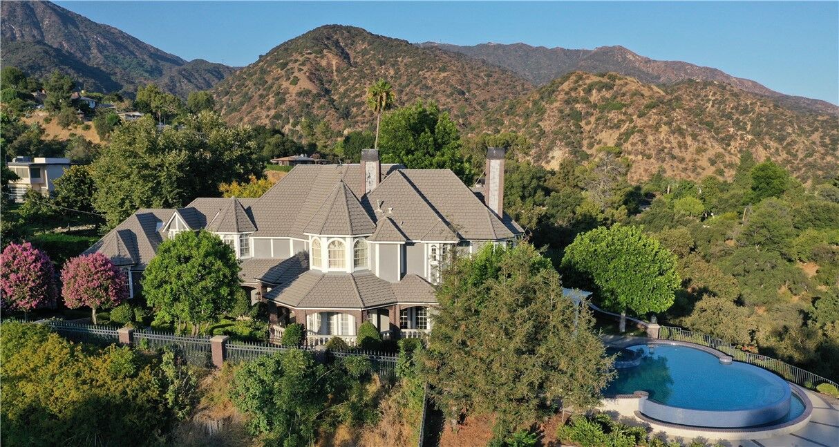 Property Photo: 1016 Briarcliff Road CA 91016