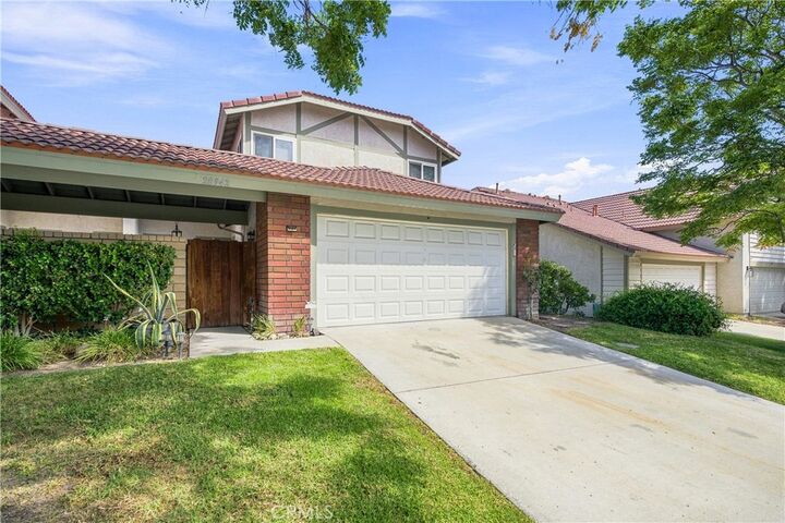 Property Photo:  28942 Rue Daniel  CA 91387 