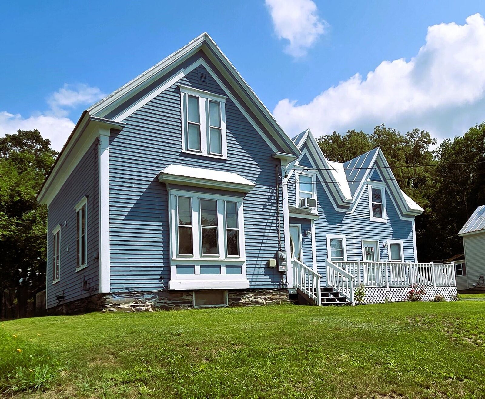 Property Photo: 16 Jones Street ME 04950