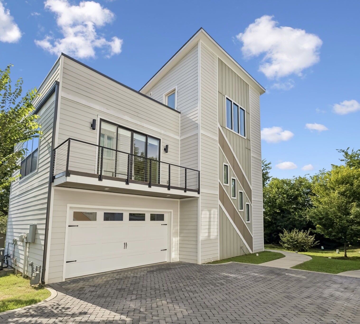 Property Photo:  507 Summit St  TN 37209 