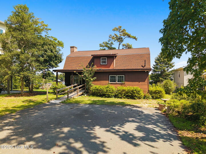 Property Photo:  2404 W Yacht Drive  NC 28465 