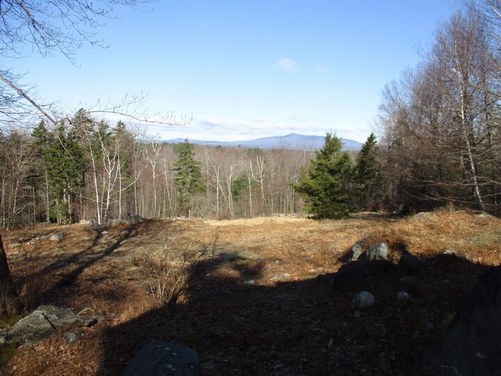 Property Photo:  100 Wildcat Hill Road  NH 03071 