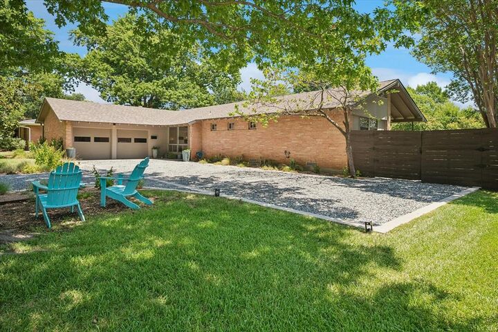 Property Photo:  10816 Pinocchio Drive  TX 75229 