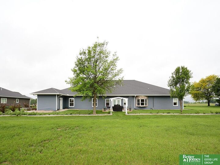 Property Photo:  220 Taylor Street  NE 68837 