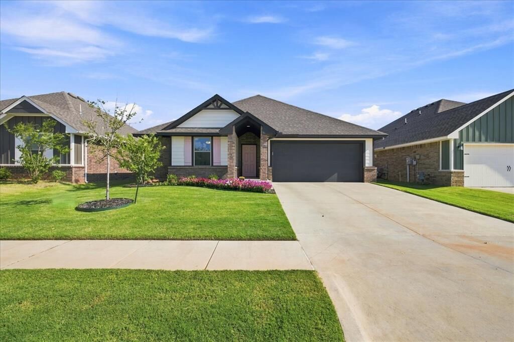 Property Photo:  12309 SW 30th Street  OK 73099 