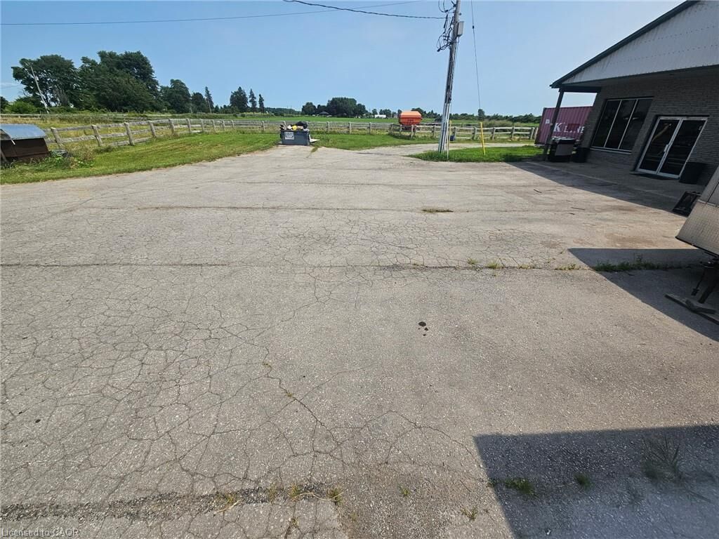 Property Photo: 1812 Thompson Road E ON N0E 1Y0