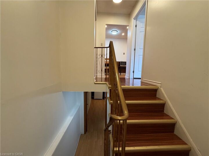 Property Photo:  237 Veronica Drive  ON N2A 2R8 