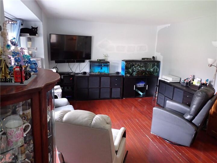 Property Photo:  15 Blair Avenue  ON L8H 6E6 