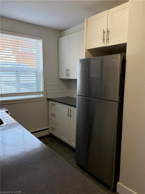 Property Photo: 2 Grant Boulevard 3 ON L9H 4N9
