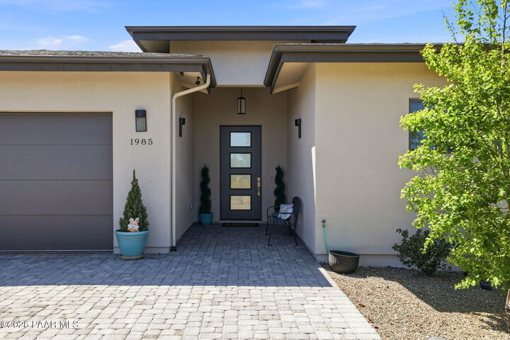 Property Photo: 1985 Golf View Lane AZ 86301