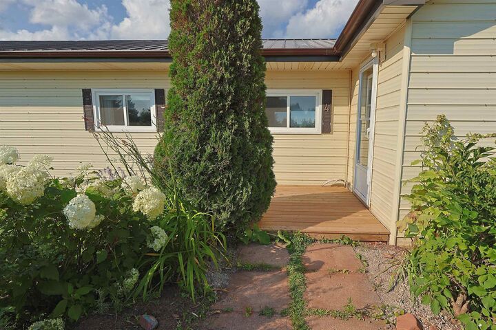 Property Photo:  4 Maple Drive  PE C0A 1H2 