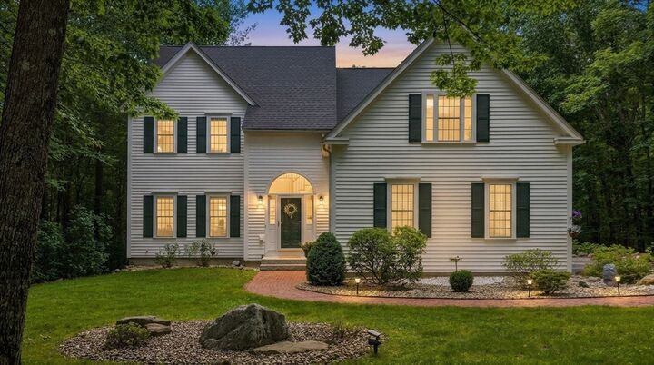 Property Photo:  14 Whittier Drive  NH 03304 