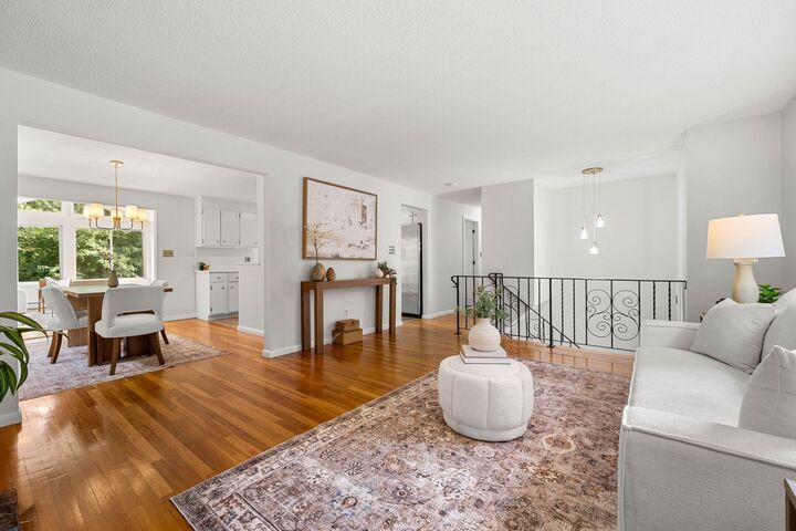 Property Photo:  21 Freeport Dr  MA 01803 