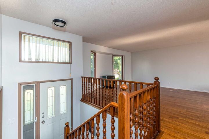 Property Photo:  109 3 Street E  SK S0M 1M0 