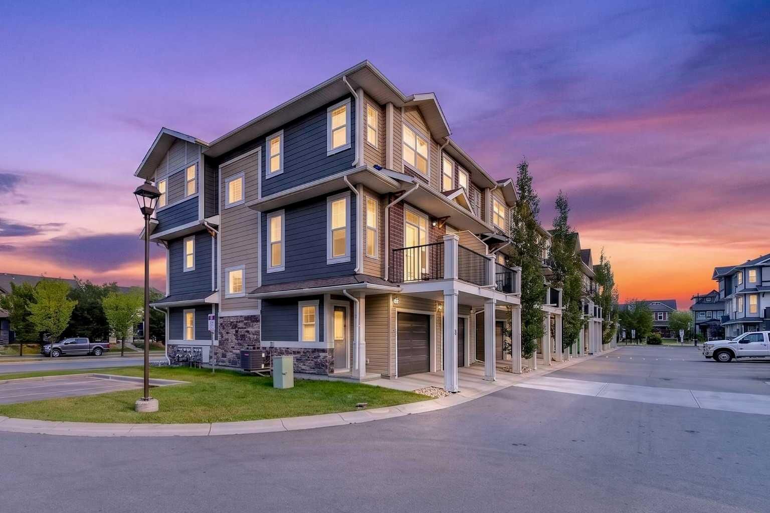 Property Photo: 87 Legacy View SE AB T2X 4H9