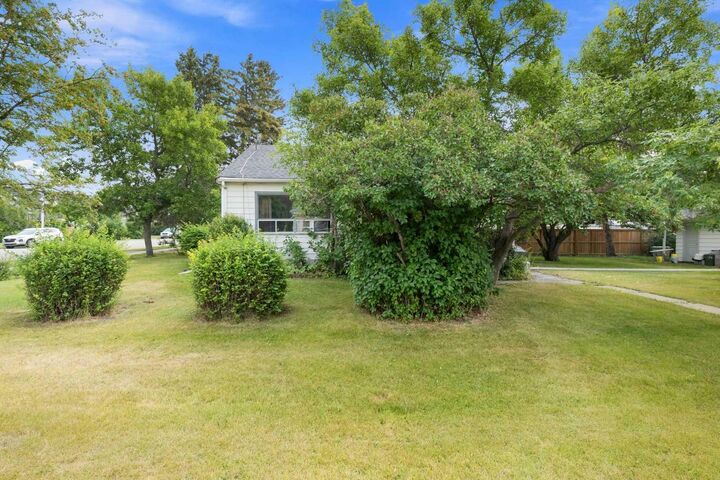 Property Photo: 4737 48 Street AB T4H 1E2