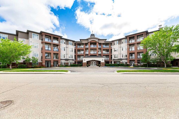 Property Photo: 5213 61 Street 109 AB T4N 6N5