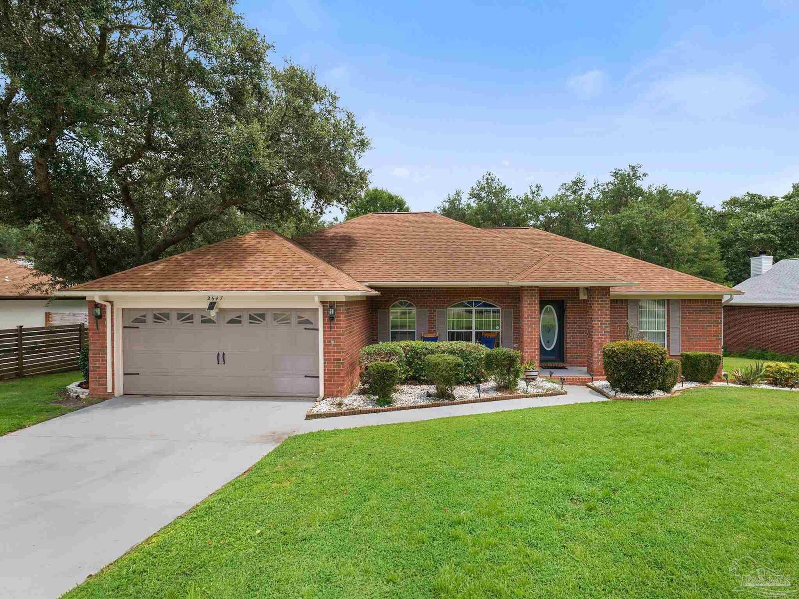 Property Photo:  2647 Barefoot Creek Cir  FL 32566 